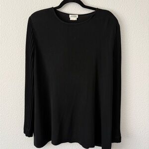 Exclusively MISOOK Top Tunic Black Long Pleated Sleeve Size L